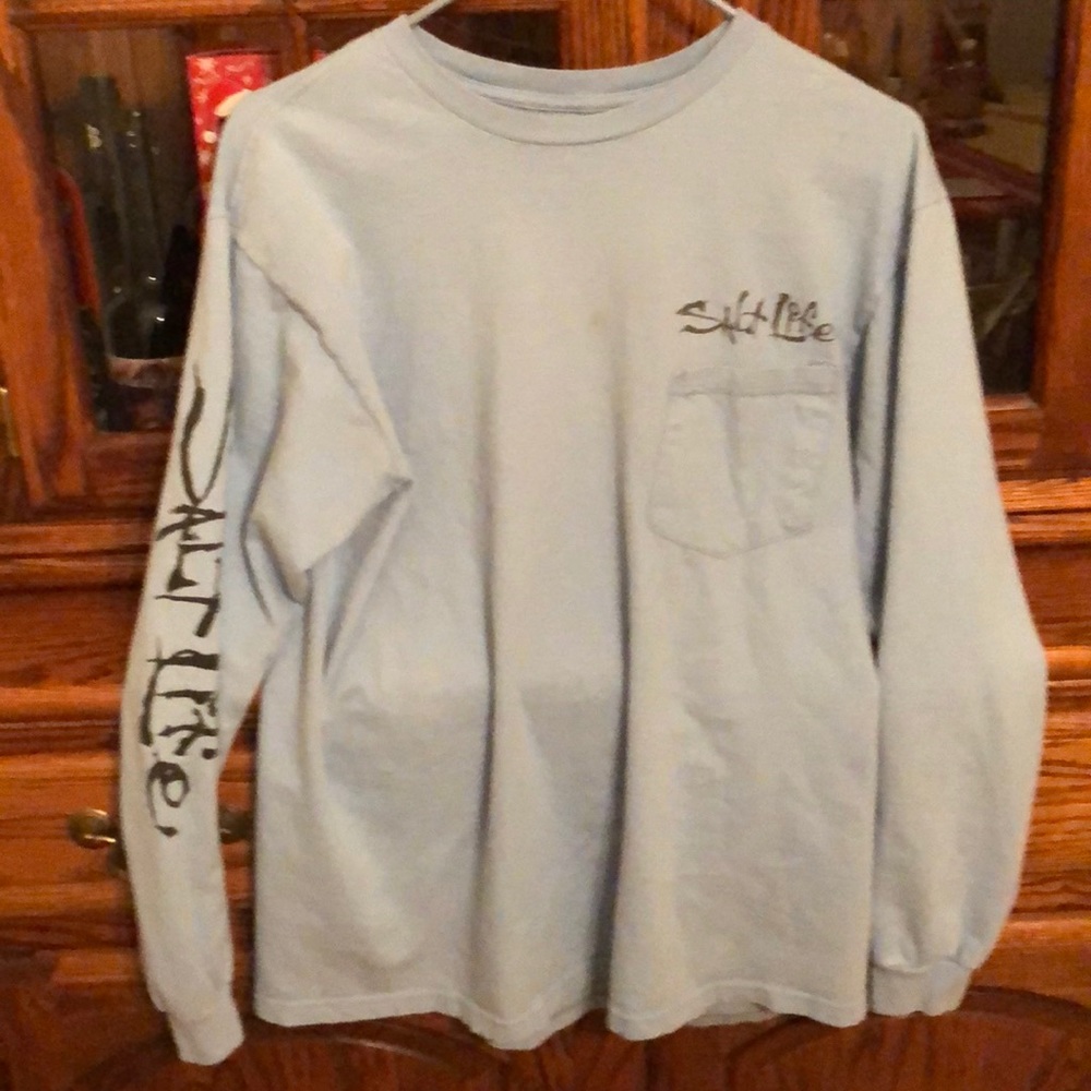 Medium Salt Life shirt